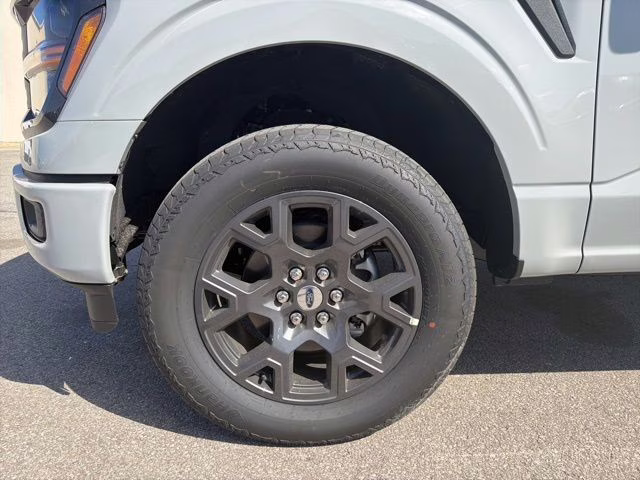 2026 Avalanche Ford F-150 STX 4X4 Truck