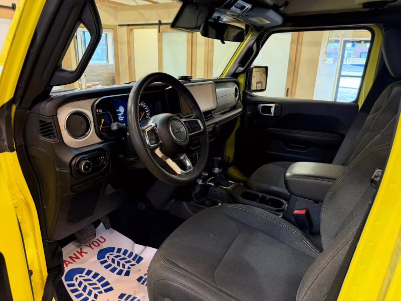 2024 Jeep Wrangler 4 Door Sahara Sport Utility 4D 4X4