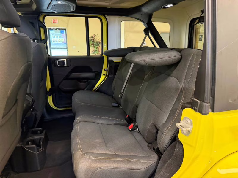 2024 Jeep Wrangler 4 Door Sahara Sport Utility 4D 4X4