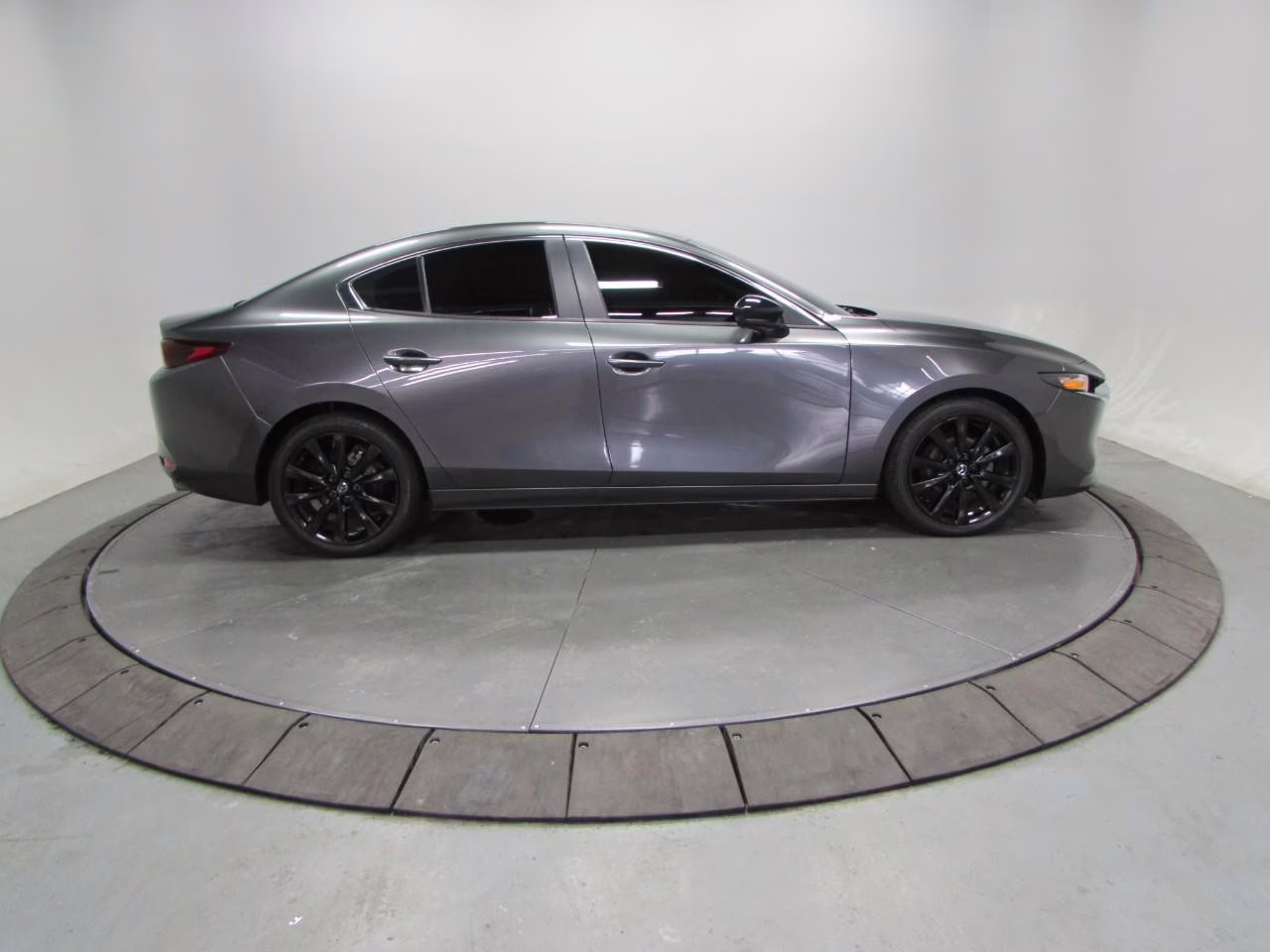 2024 Machine Gray Metallic Mazda Mazda3 2.5 S Select Sport FWD Sedan