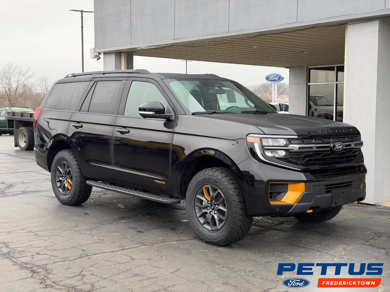 2026 Agate Black Metallic Ford Expedition Tremor 4X4 SUV