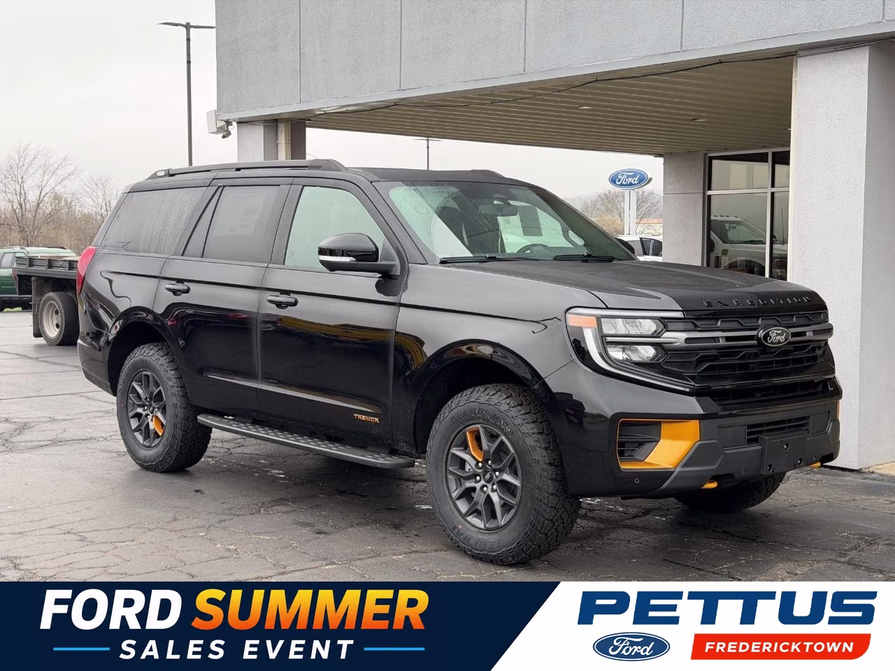 2026 Agate Black Metallic Ford Expedition Tremor 4X4 SUV