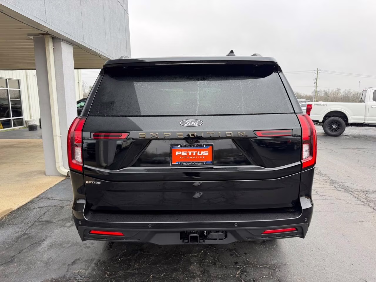 2026 Agate Black Metallic Ford Expedition Tremor 4X4 SUV