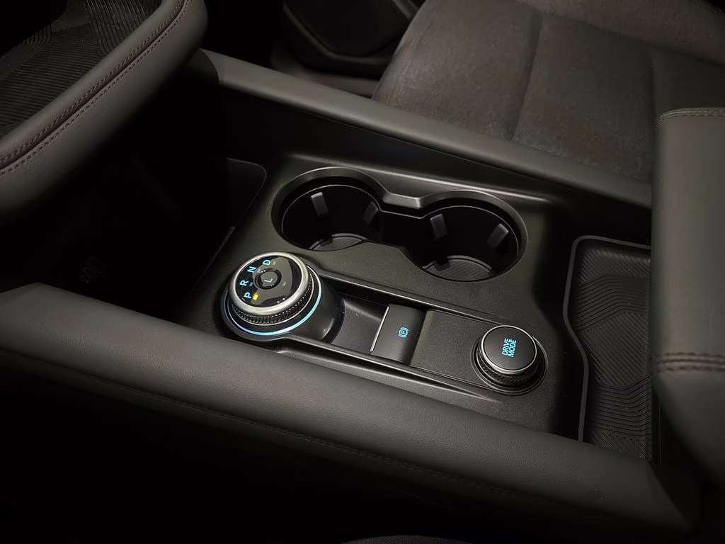 2026 Agate Black Metallic Ford Explorer Active RWD SUV