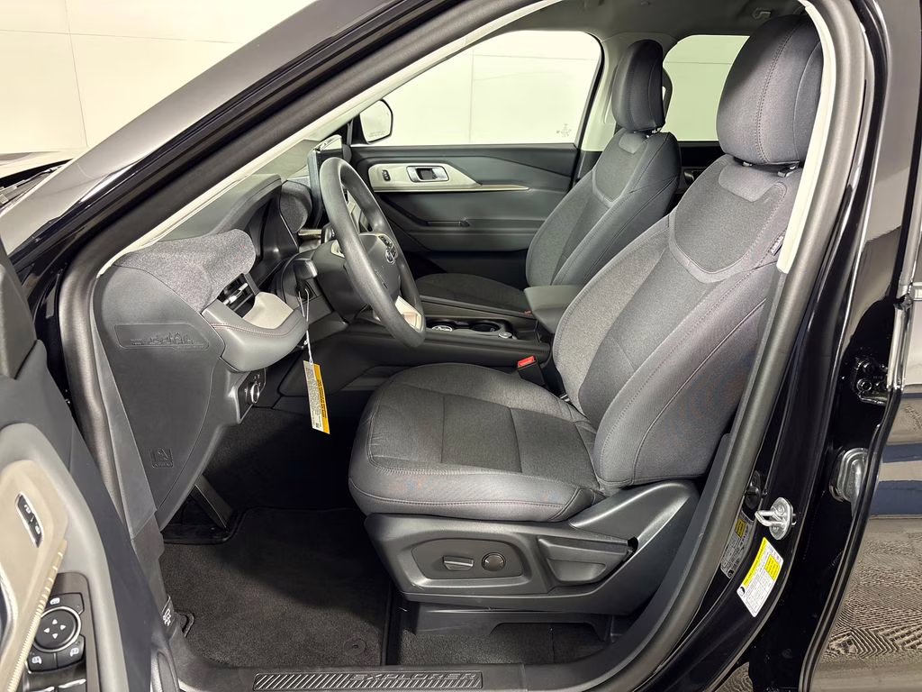 2026 Black Metallic Ford Explorer Active RWD SUV