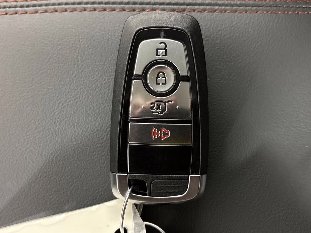 2026 Black Metallic Ford Explorer Active RWD SUV