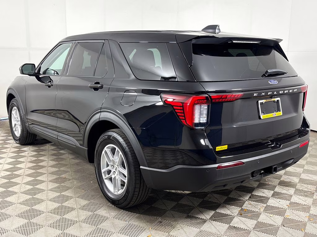 2026 Black Metallic Ford Explorer Active RWD SUV