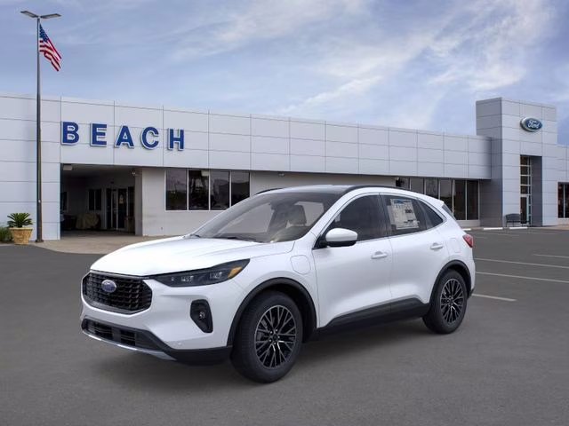 2025 Star White Metallic Tri-Coat Ford Escape Plug-In Hybrid Base FWD SUV