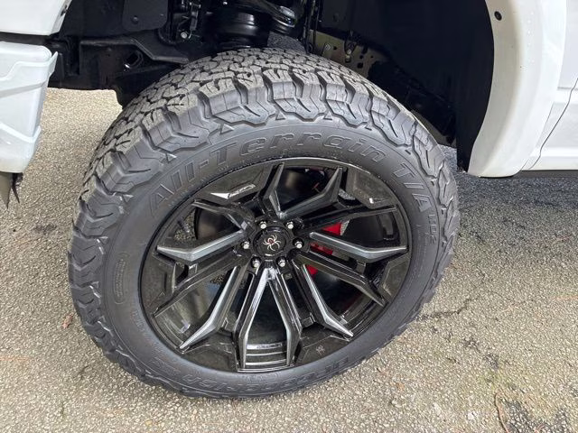 2026 Oxford White Ford F-150 Lariat BLACK WIDOW 4X4 Truck