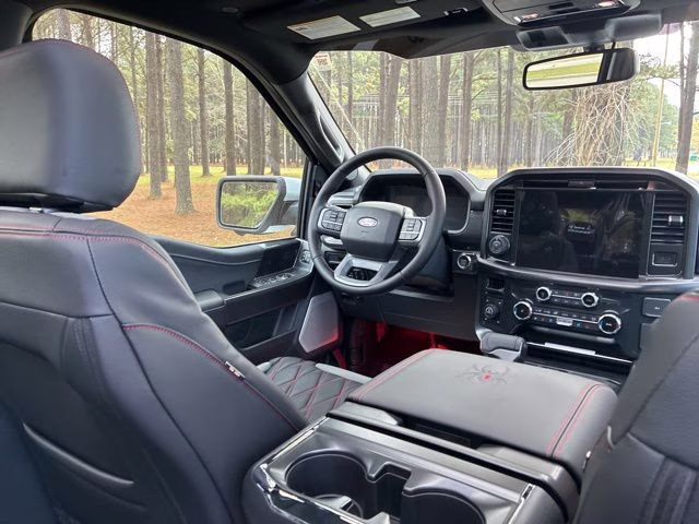 2026 Oxford White Ford F-150 Lariat BLACK WIDOW 4X4 Truck