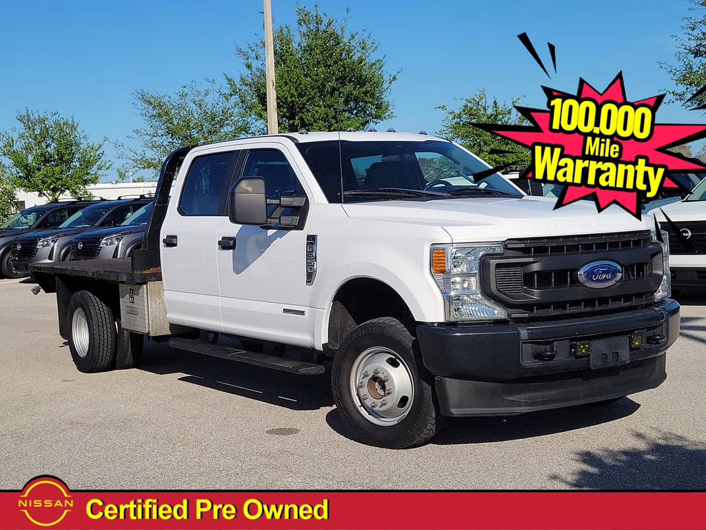 2022 Oxford White Ford Super Duty F-350 DRW XL 4X4 Chassis
