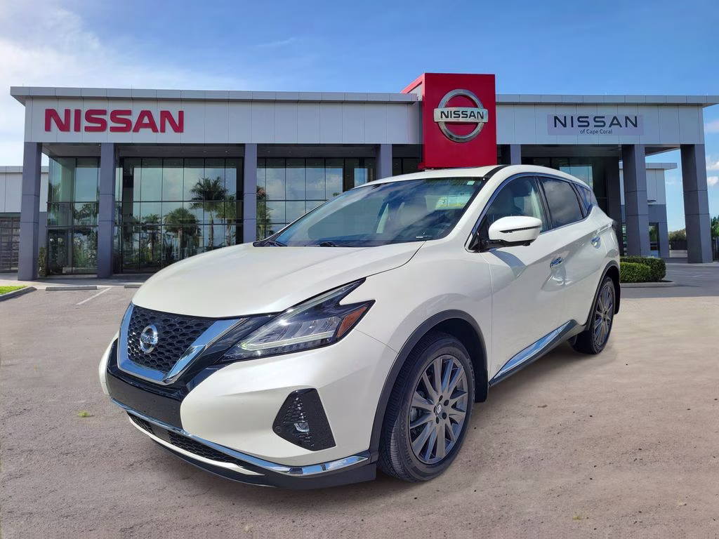 2021 Pearl White Tricoat Nissan Murano SV FWD SUV