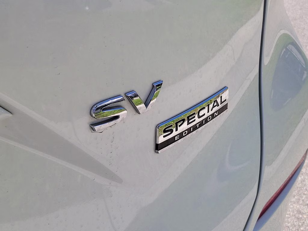 2021 Pearl White Tricoat Nissan Murano SV FWD SUV