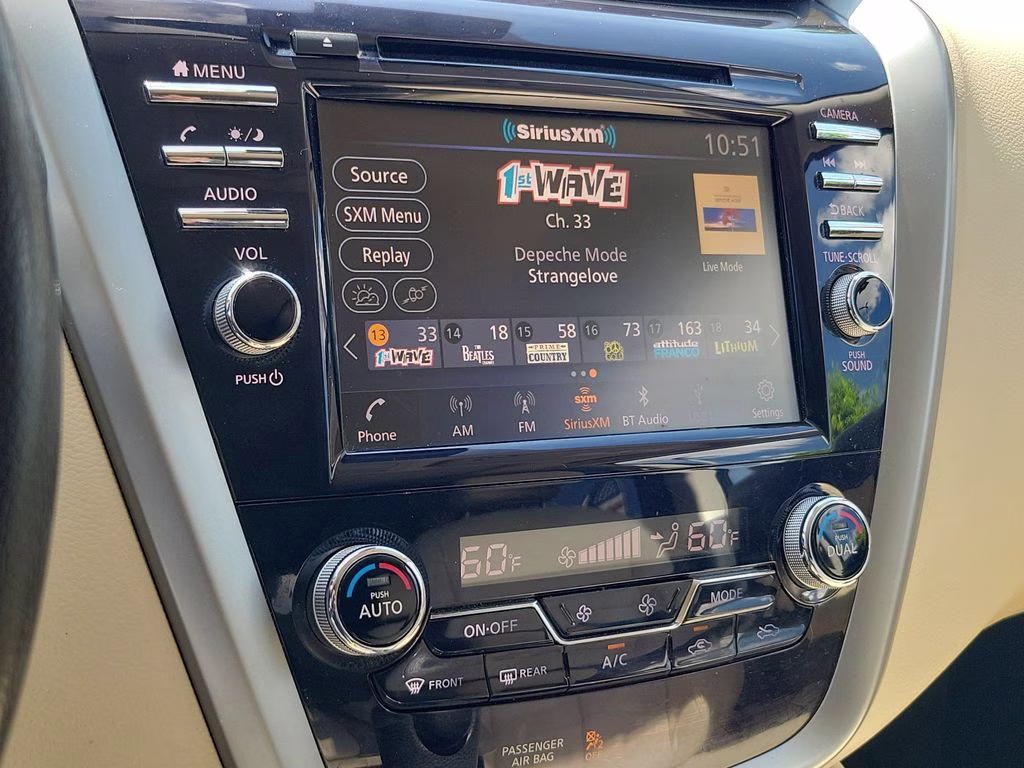 2021 Pearl White Tricoat Nissan Murano SV FWD SUV
