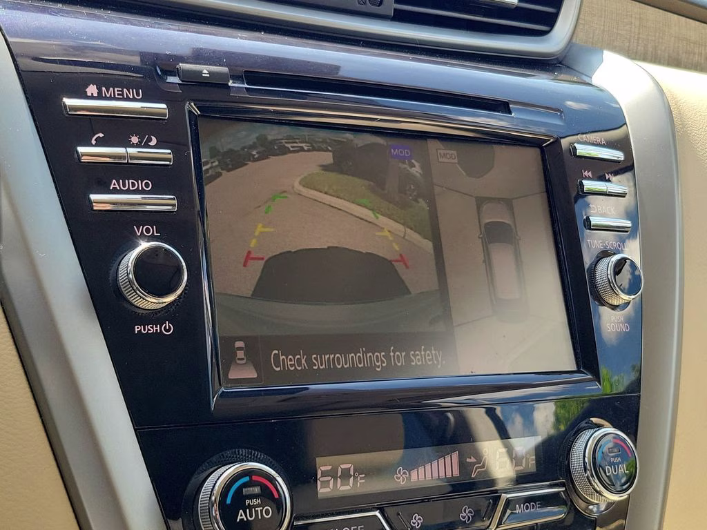 2021 Pearl White Tricoat Nissan Murano SV FWD SUV