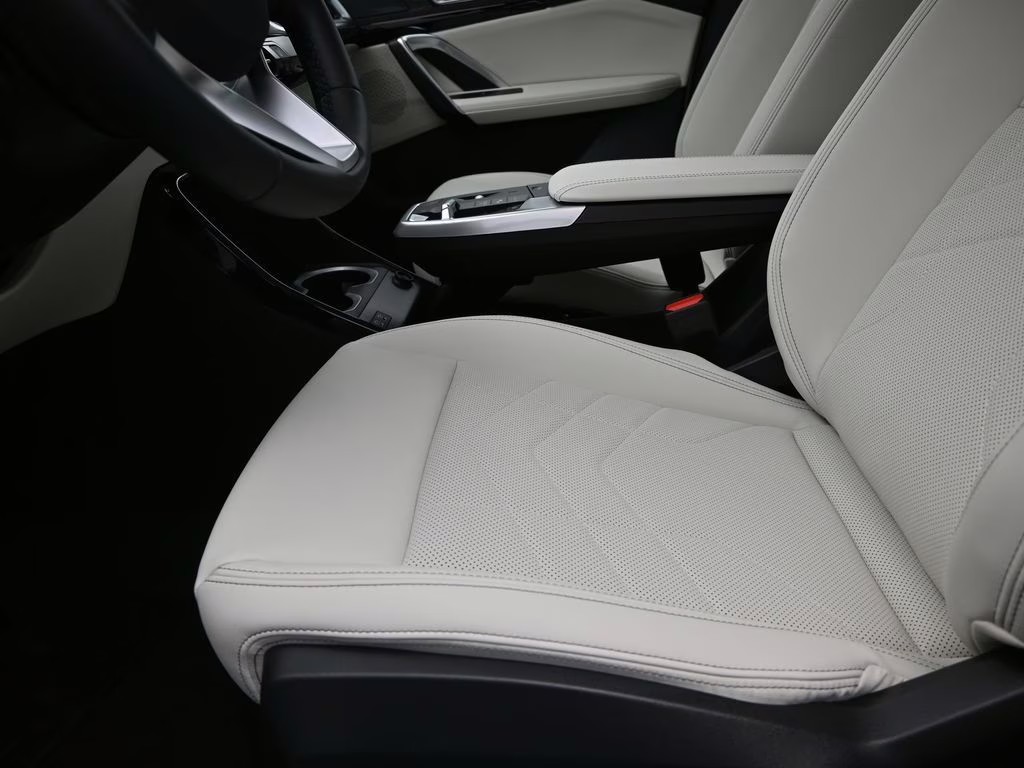 2026 Alpine White BMW X1 xDrive28i AWD SUV