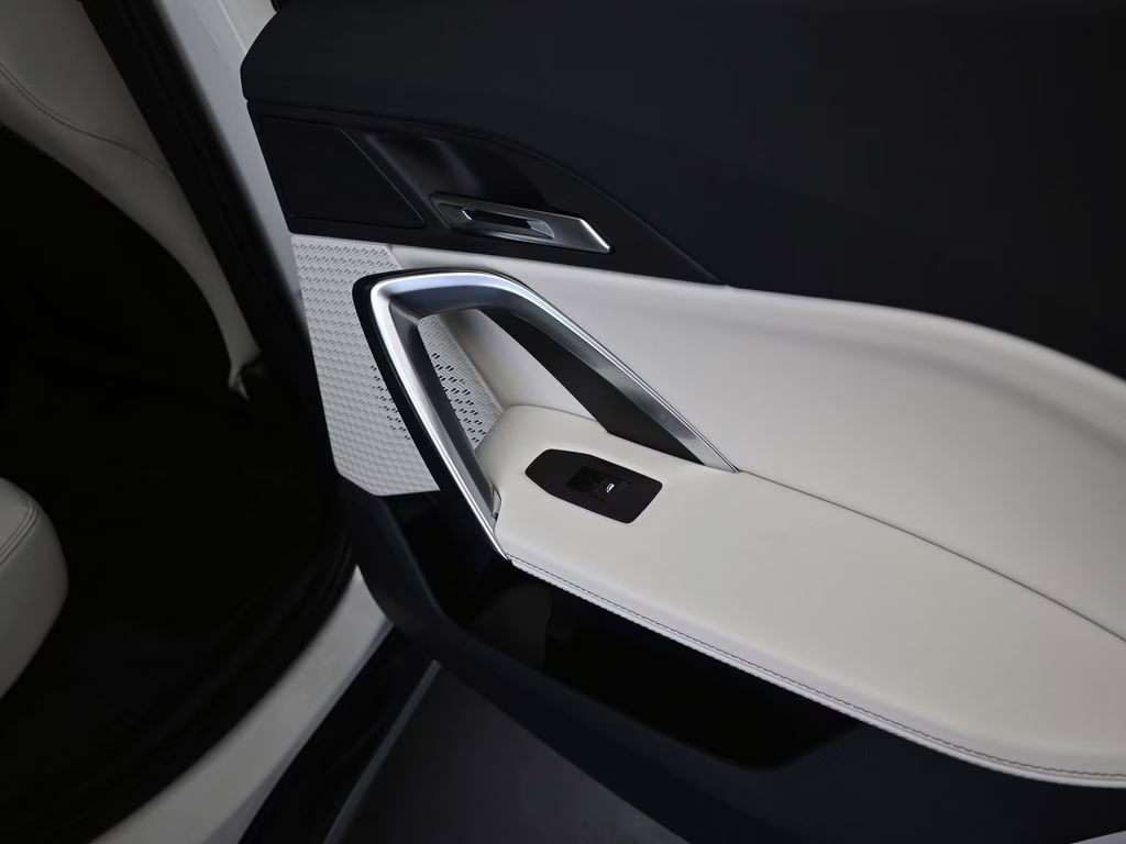 2026 Alpine White BMW X1 xDrive28i AWD SUV