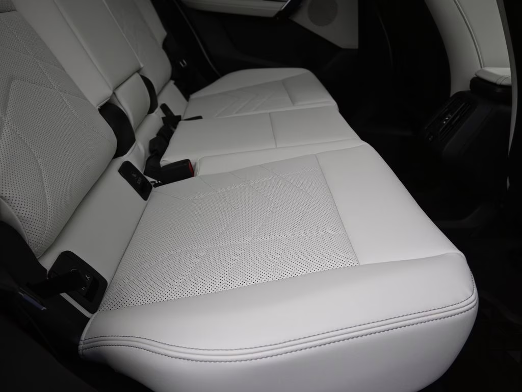 2026 Alpine White BMW X1 xDrive28i AWD SUV