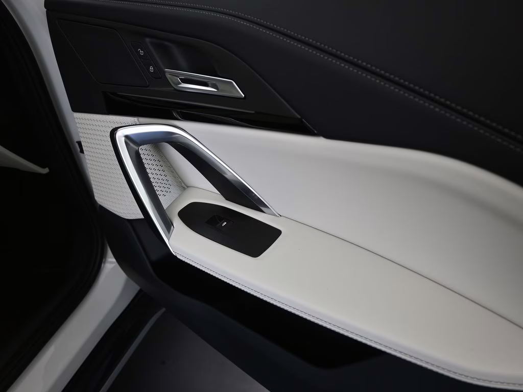 2026 Alpine White BMW X1 xDrive28i AWD SUV