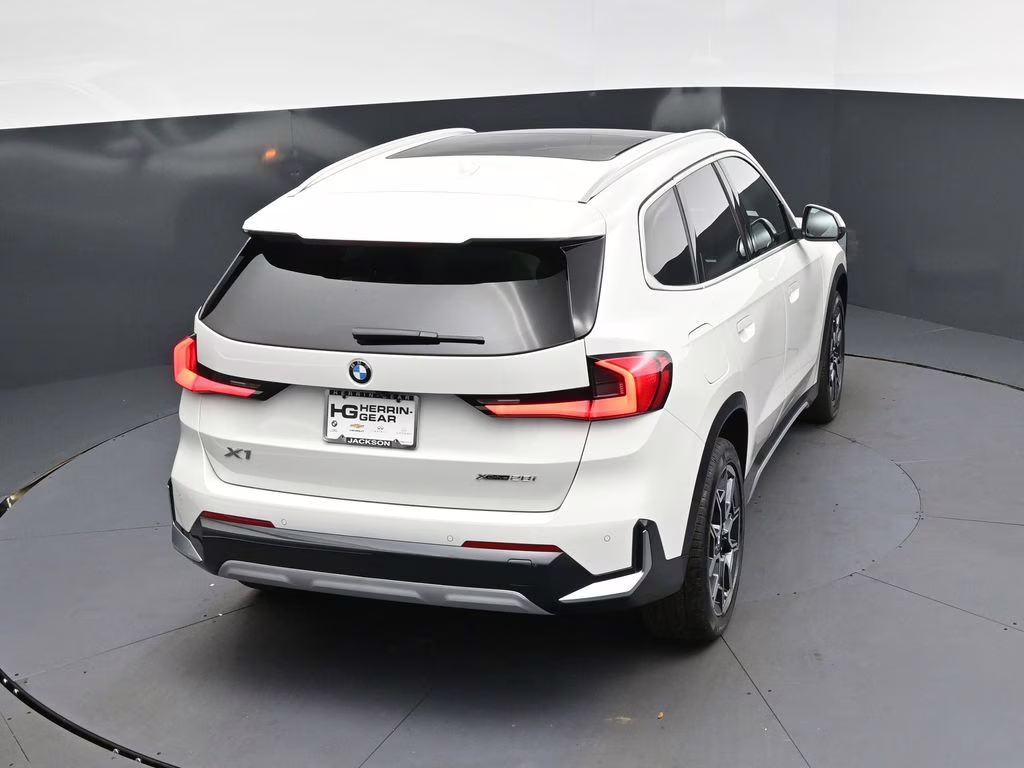 2026 Alpine White BMW X1 xDrive28i AWD SUV