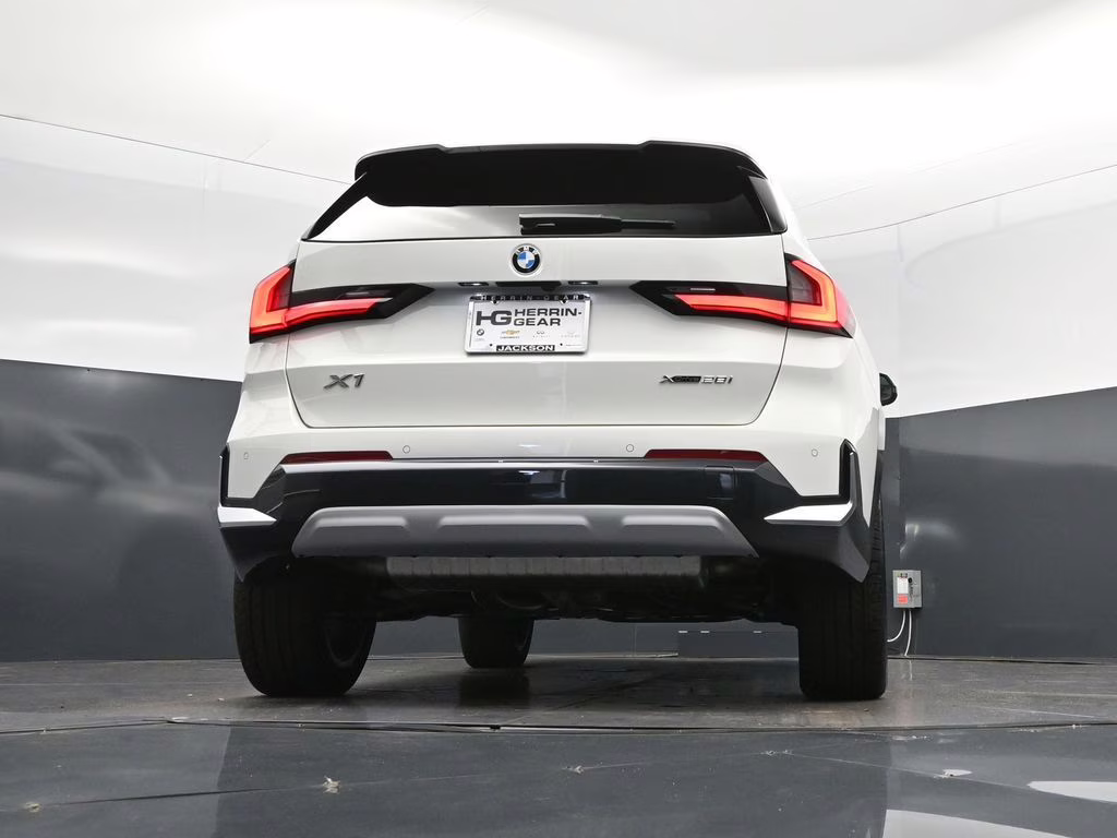 2026 Alpine White BMW X1 xDrive28i AWD SUV