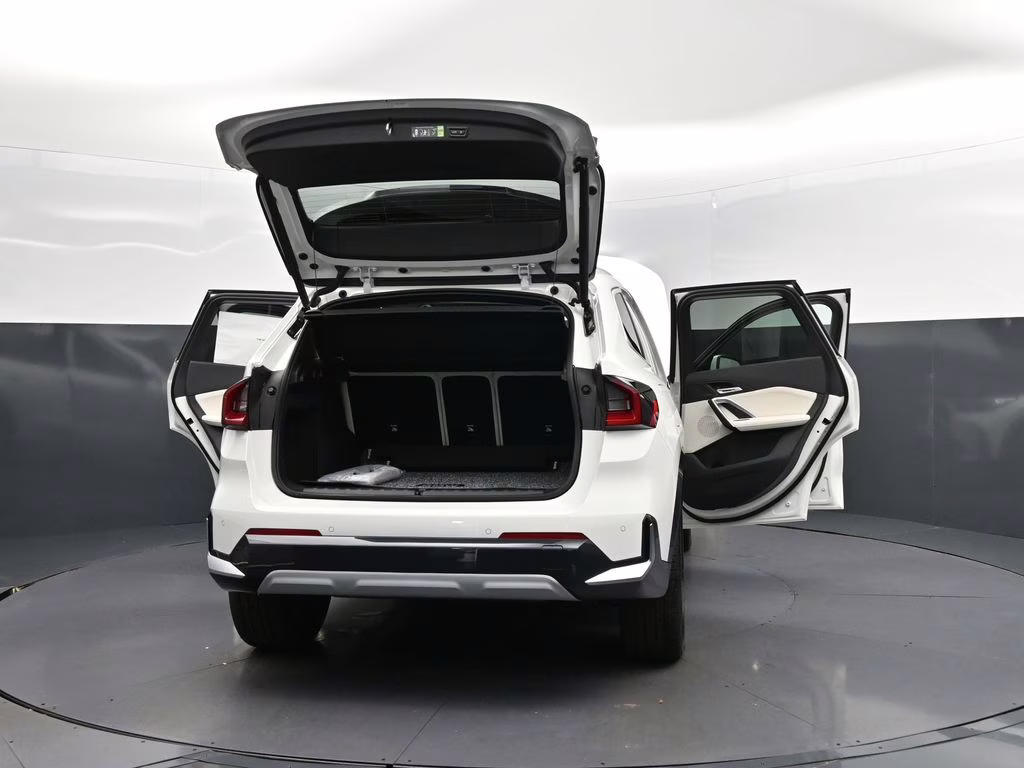 2026 Alpine White BMW X1 xDrive28i AWD SUV
