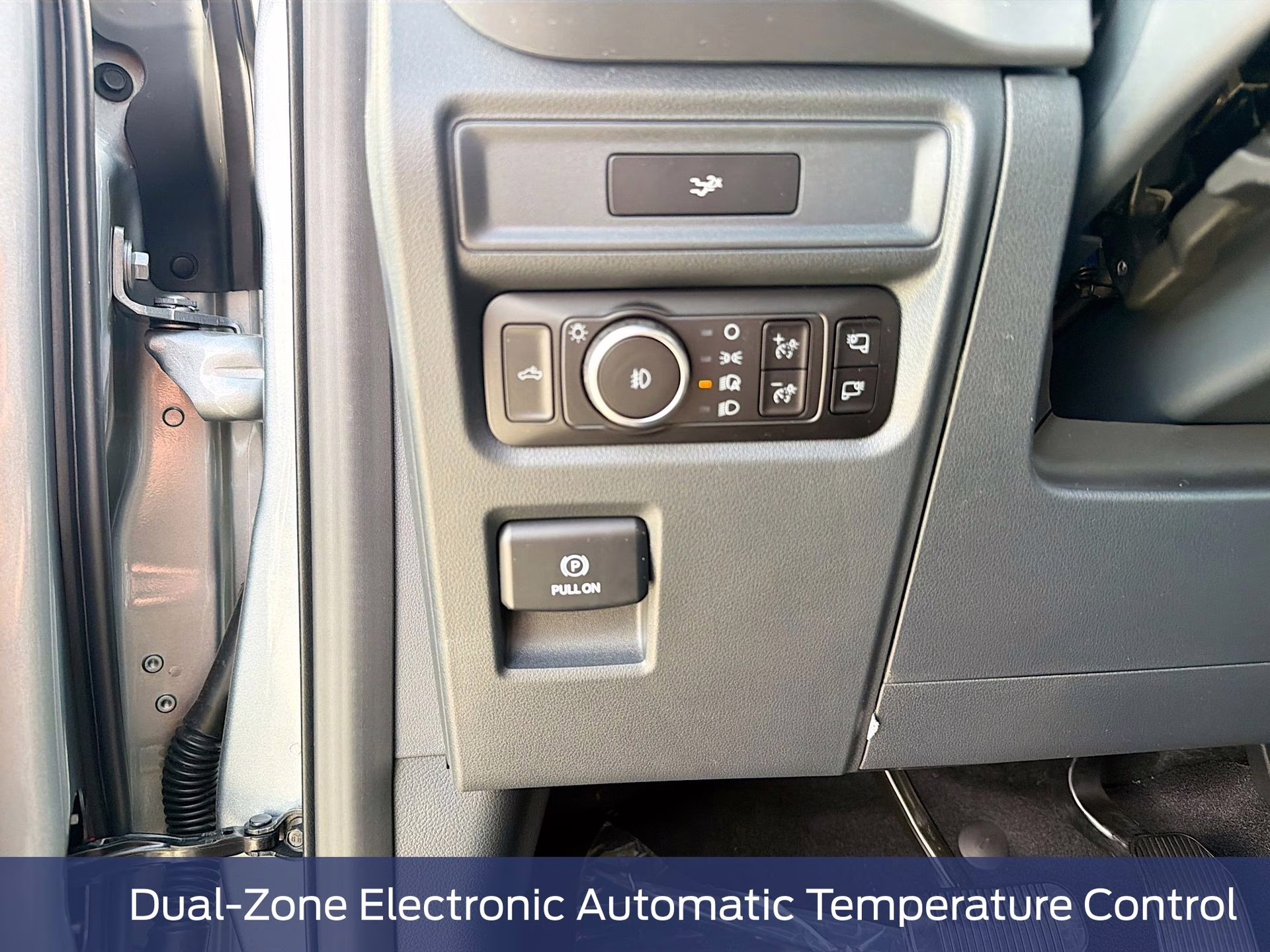 2026 Iconic Silver Metallic Ford F-150 XLT 4X4 Truck