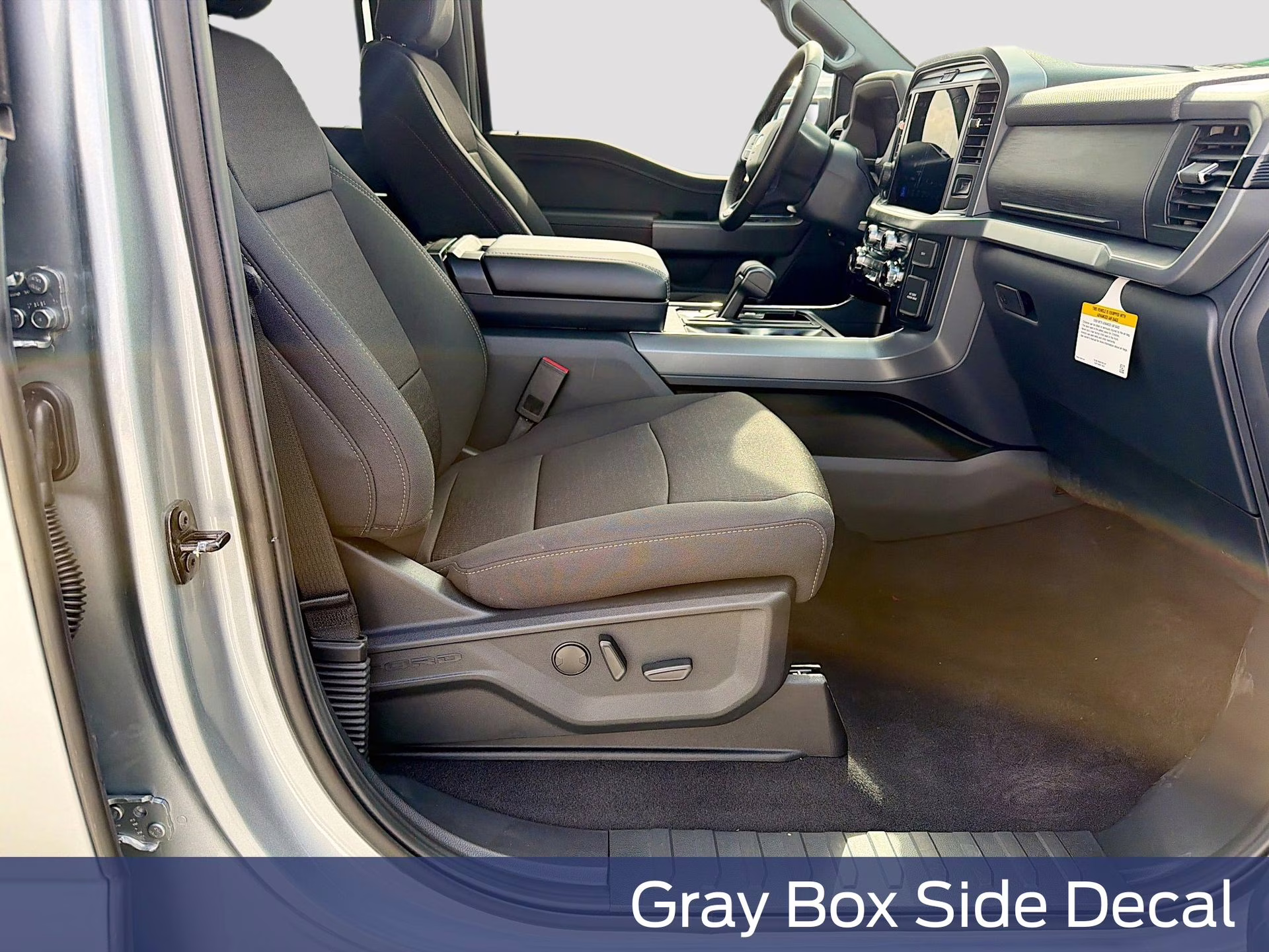 2026 Iconic Silver Metallic Ford F-150 XLT 4X4 Truck