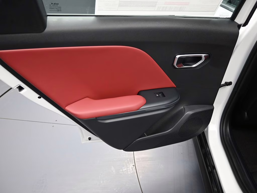 2026 Snow White Pearl Kia K4 GT-Line Turbo FWD Sedan