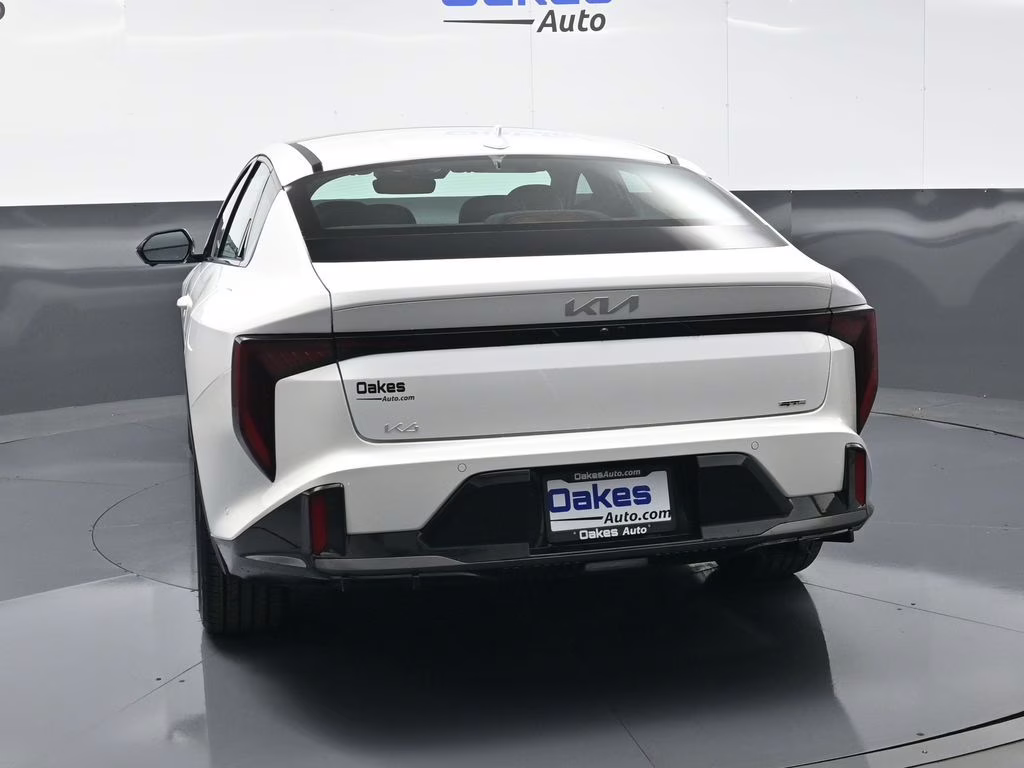 2026 Snow White Pearl Kia K4 GT-Line Turbo FWD Sedan