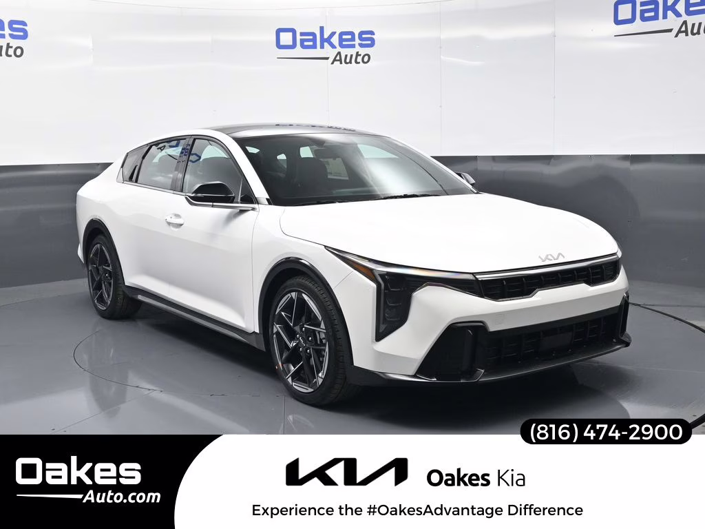 2026 Snow White Pearl Kia K4 GT-Line FWD Sedan