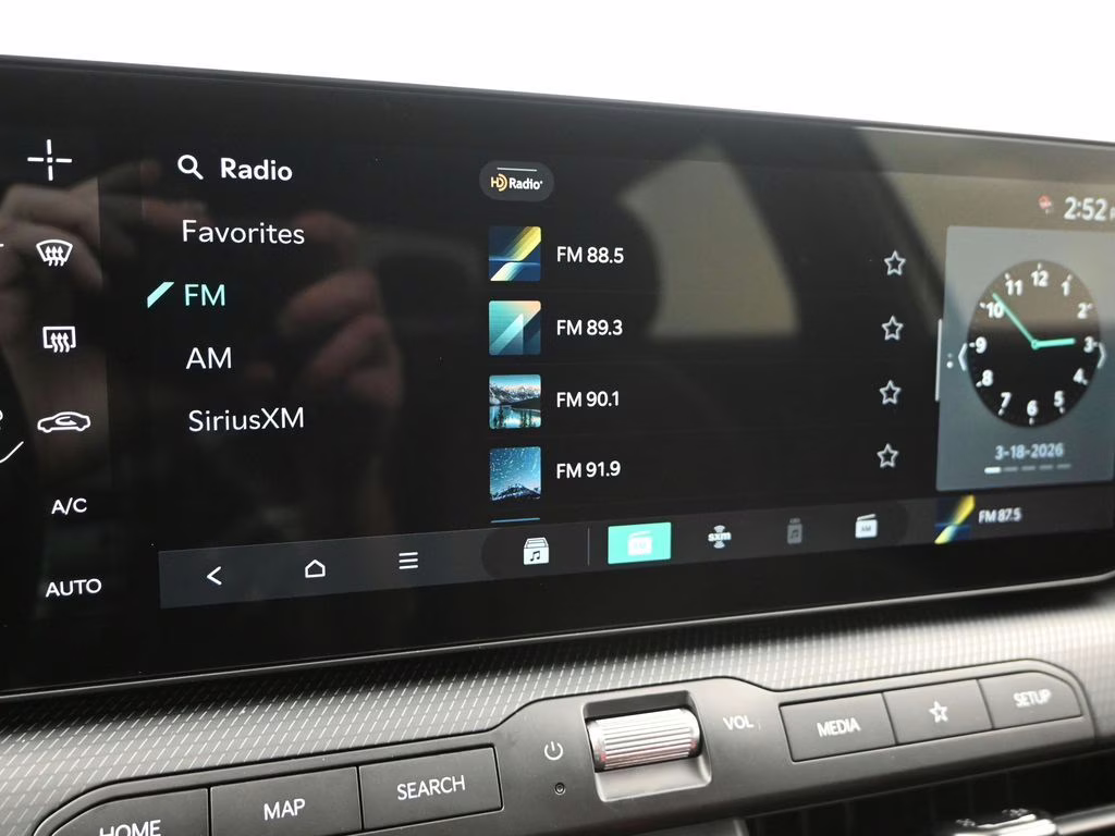 2026 Snow White Pearl Kia K4 GT-Line FWD Sedan