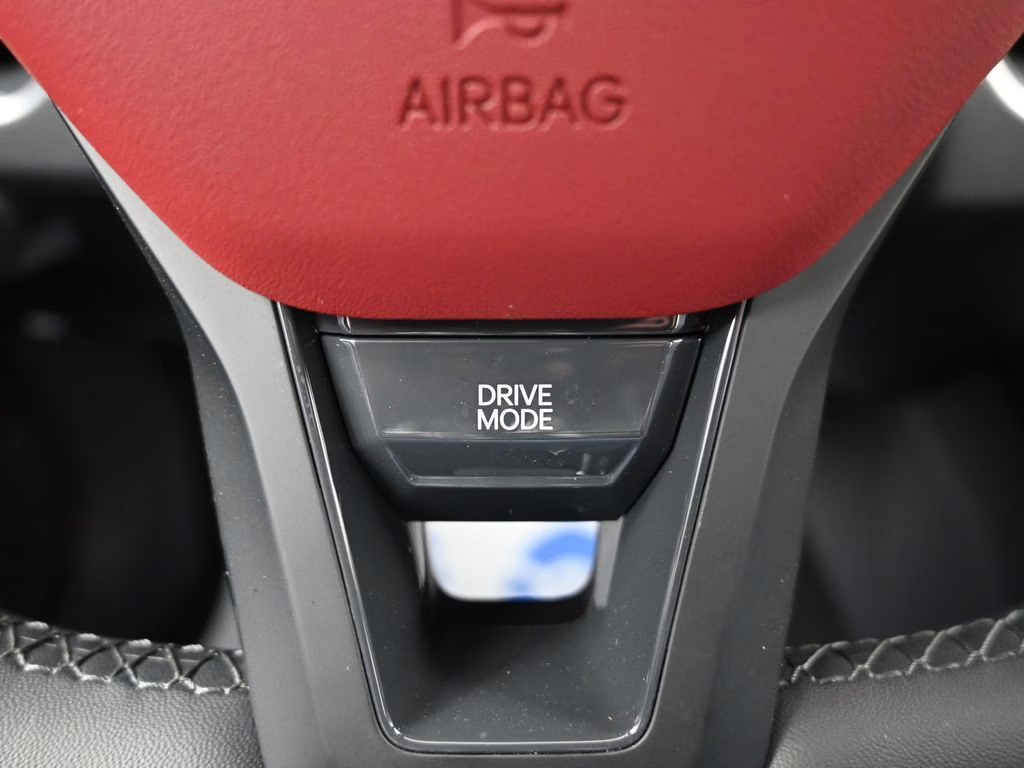 2026 Snow White Pearl Kia K4 GT-Line FWD Sedan