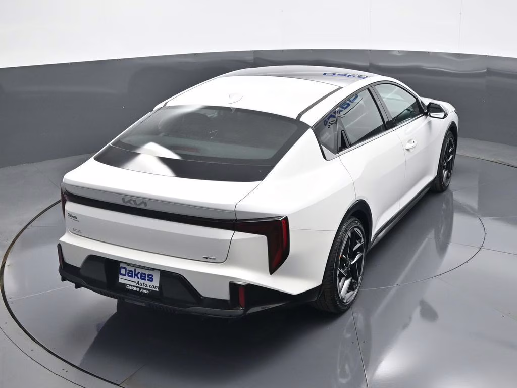 2026 Snow White Pearl Kia K4 GT-Line FWD Sedan