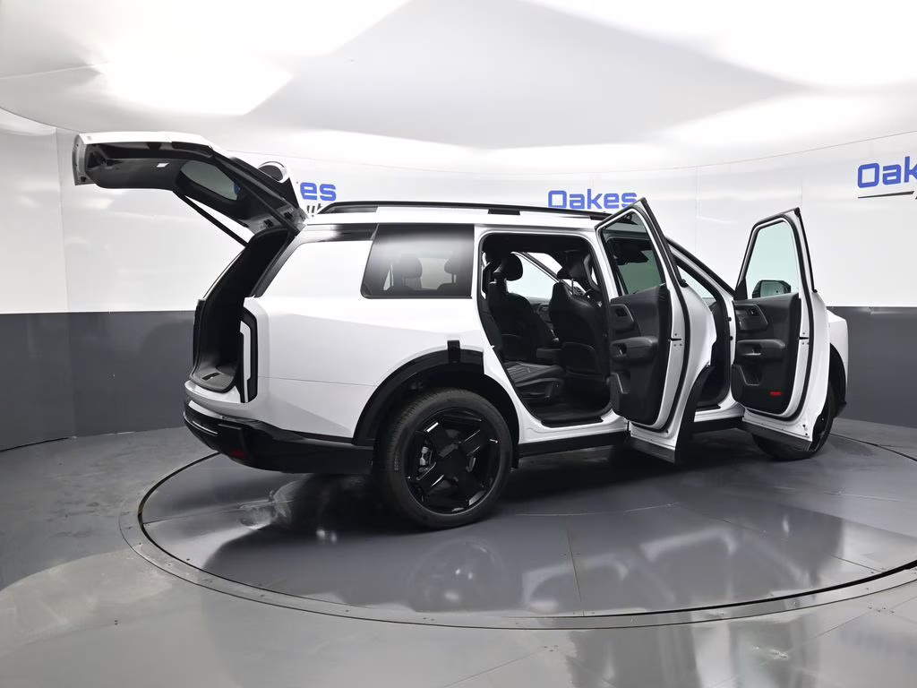 2027 Glacial White Pearl Kia Telluride X-Line EX AWD SUV
