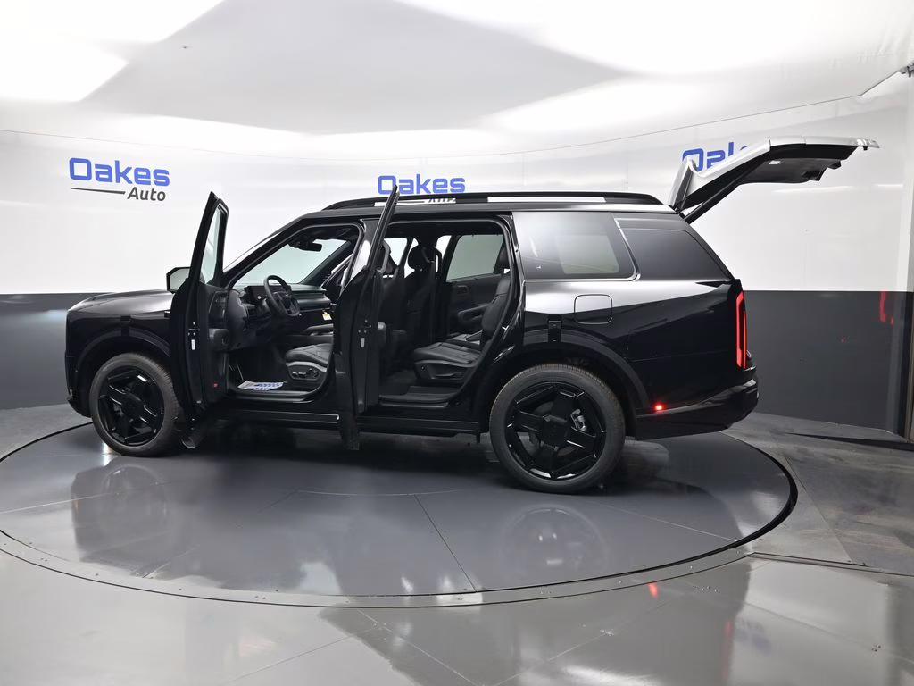 2027 Ebony Black Kia Telluride Hybrid X-Line SX AWD SUV