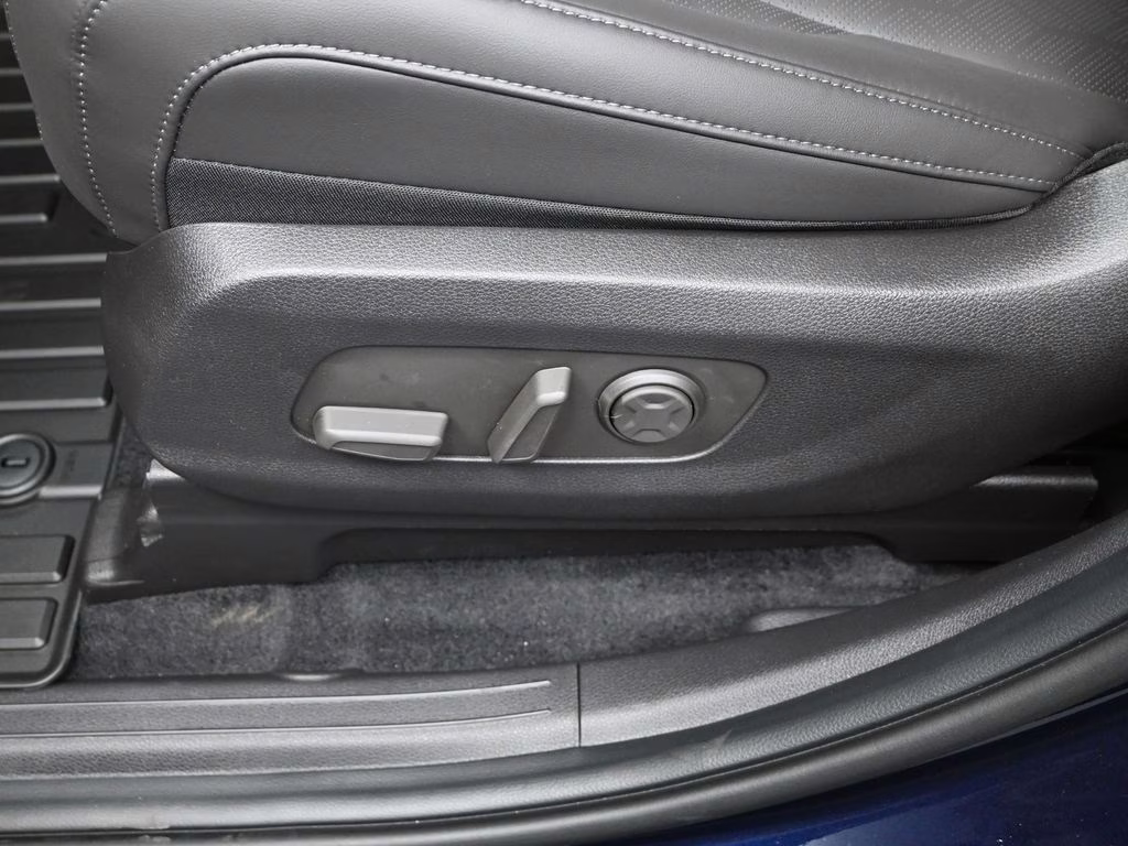 2026 Deep Chroma Blue Kia Carnival LXS FWD Van