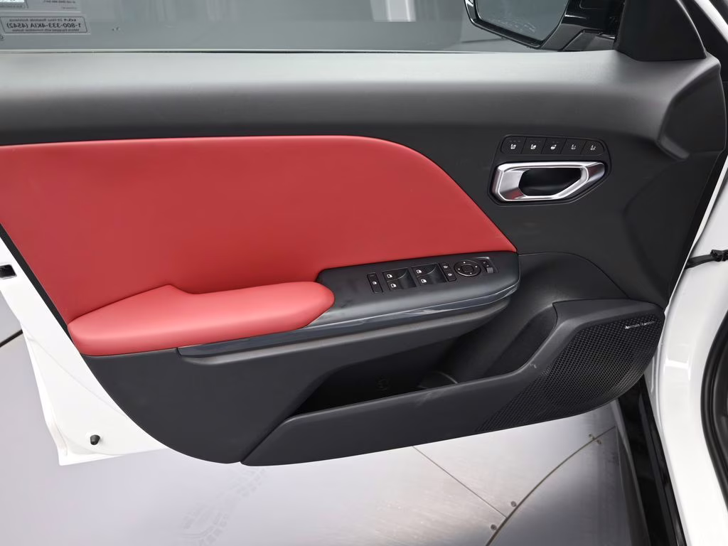 2026 Snow White Pearl Kia K4 GT-Line Turbo FWD Sedan