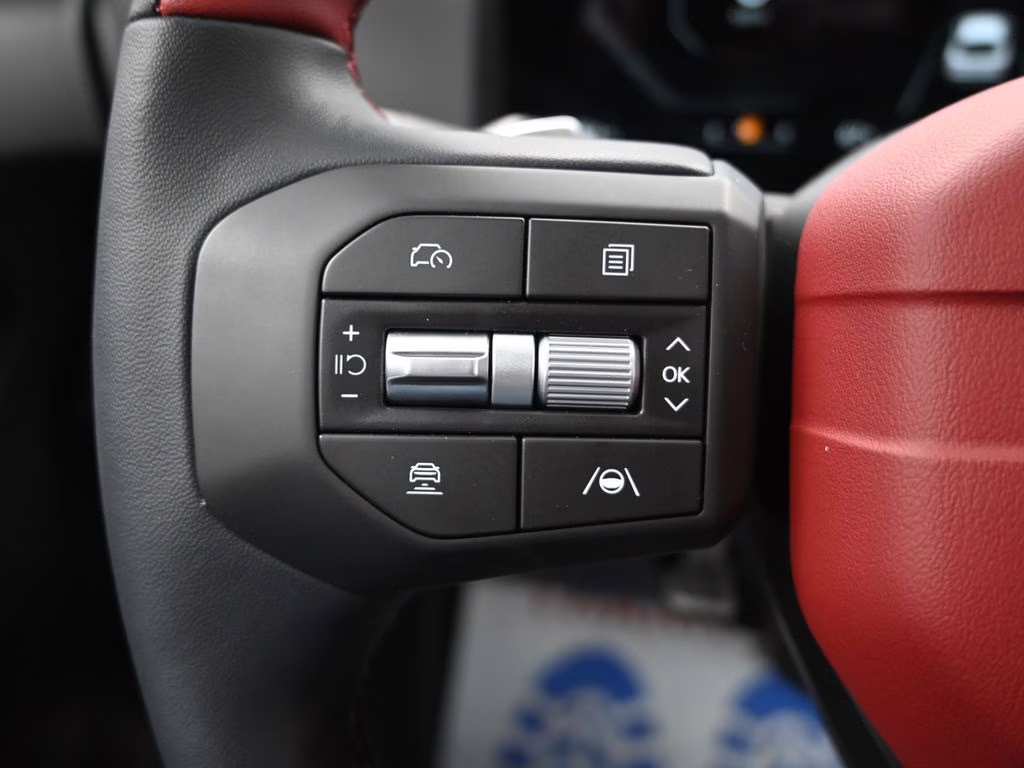 2026 Snow White Pearl Kia K4 GT-Line Turbo FWD Sedan