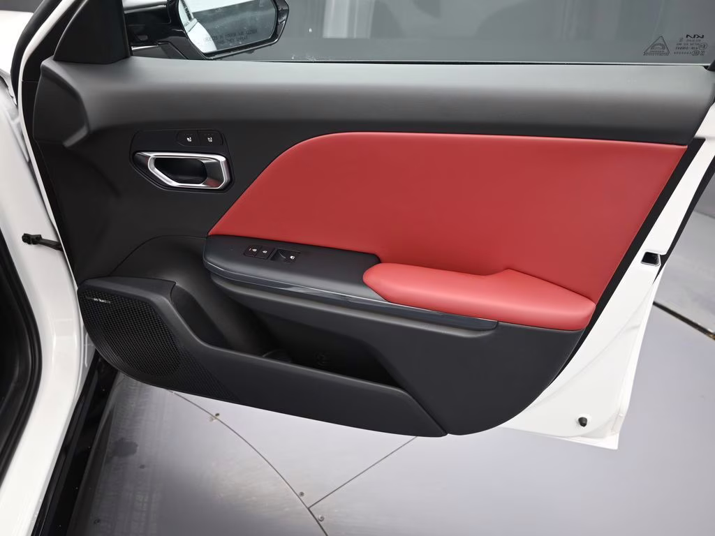 2026 Snow White Pearl Kia K4 GT-Line Turbo FWD Sedan