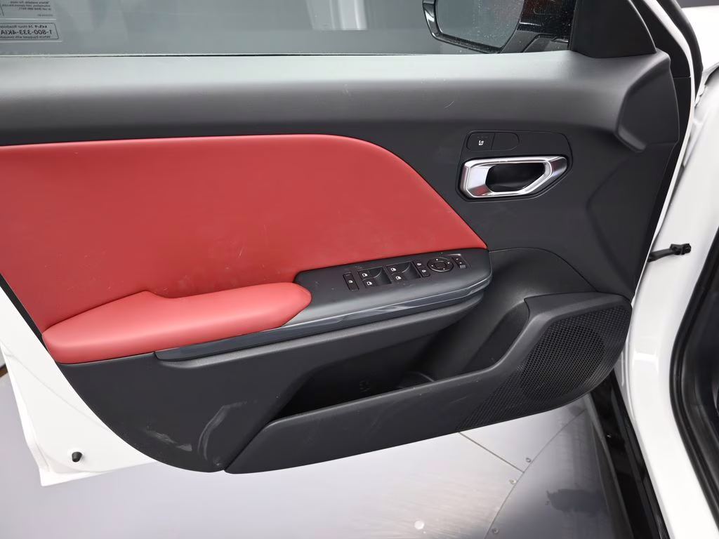 2026 Snow White Pearl Kia K4 GT-Line FWD Sedan