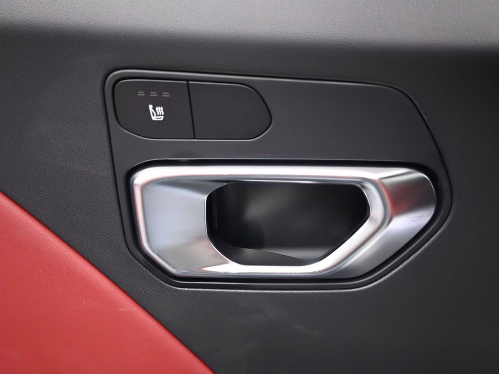 2026 Snow White Pearl Kia K4 GT-Line FWD Sedan