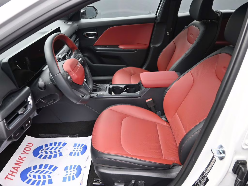 2026 Snow White Pearl Kia K4 GT-Line FWD Sedan