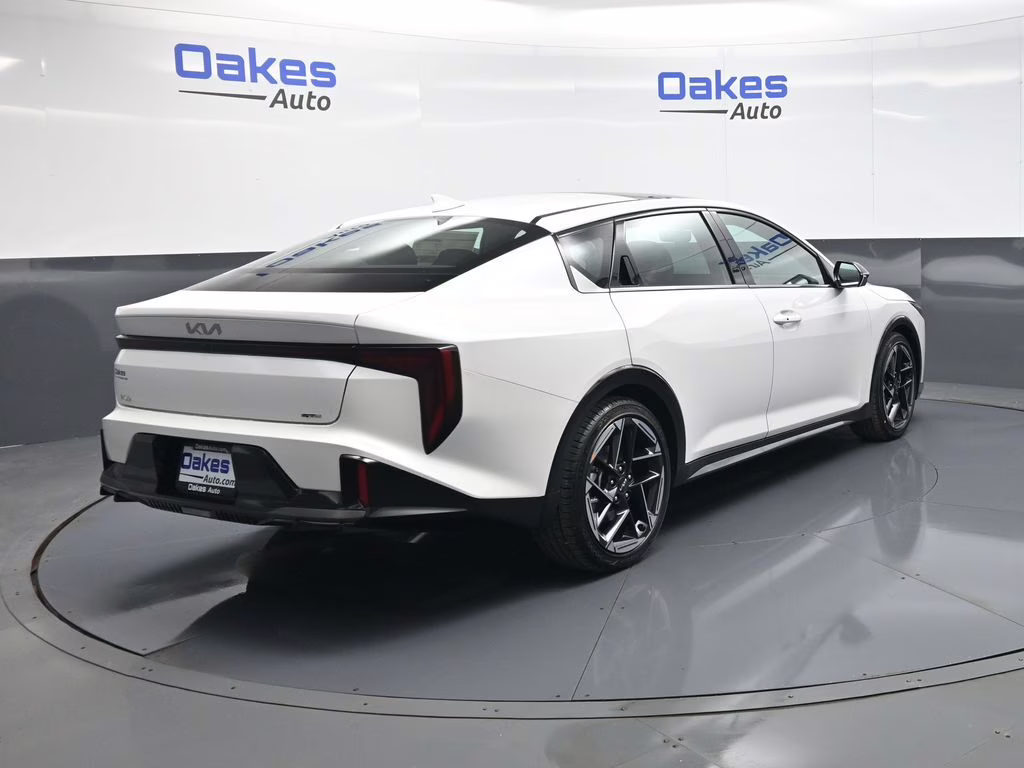 2026 Snow White Pearl Kia K4 GT-Line FWD Sedan