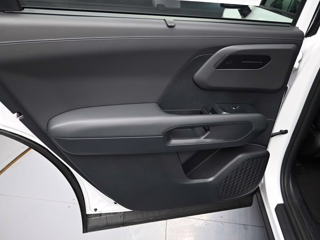 2027 Glacial White Pearl Kia Telluride X-Line EX AWD SUV