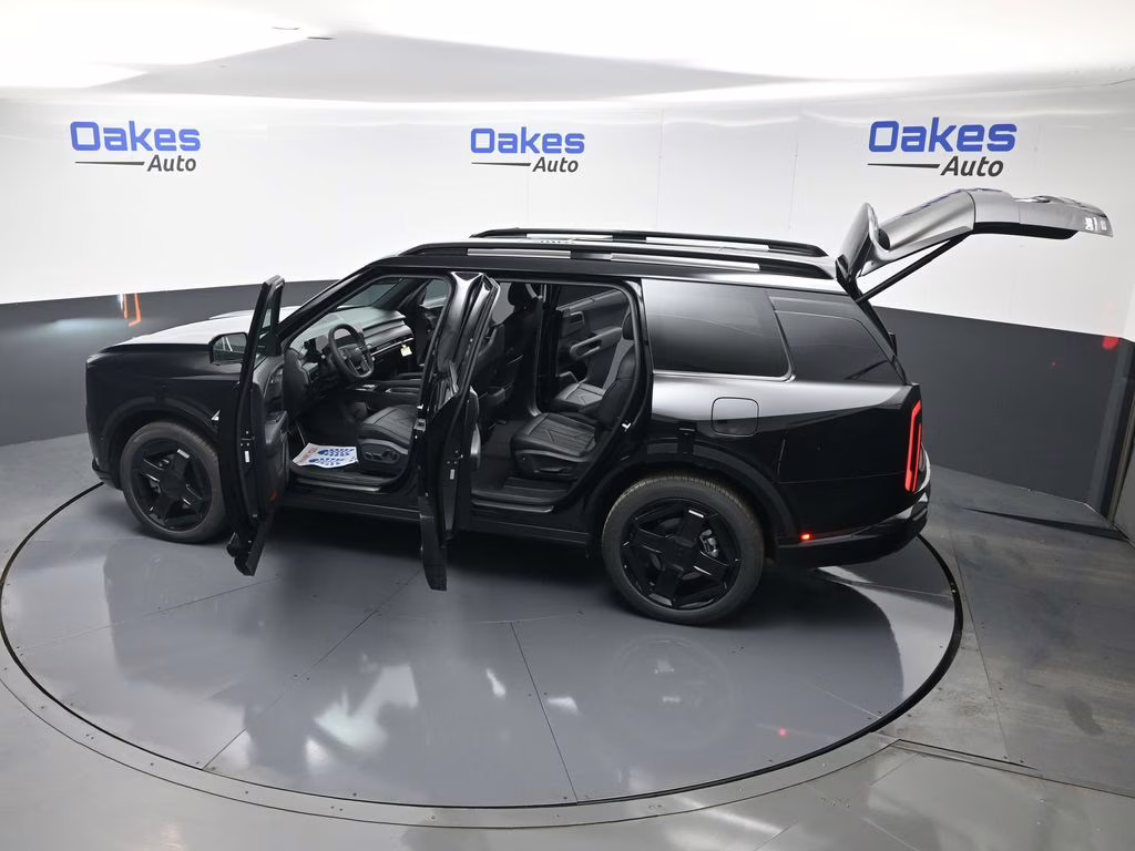 2027 Ebony Black Kia Telluride Hybrid X-Line SX AWD SUV