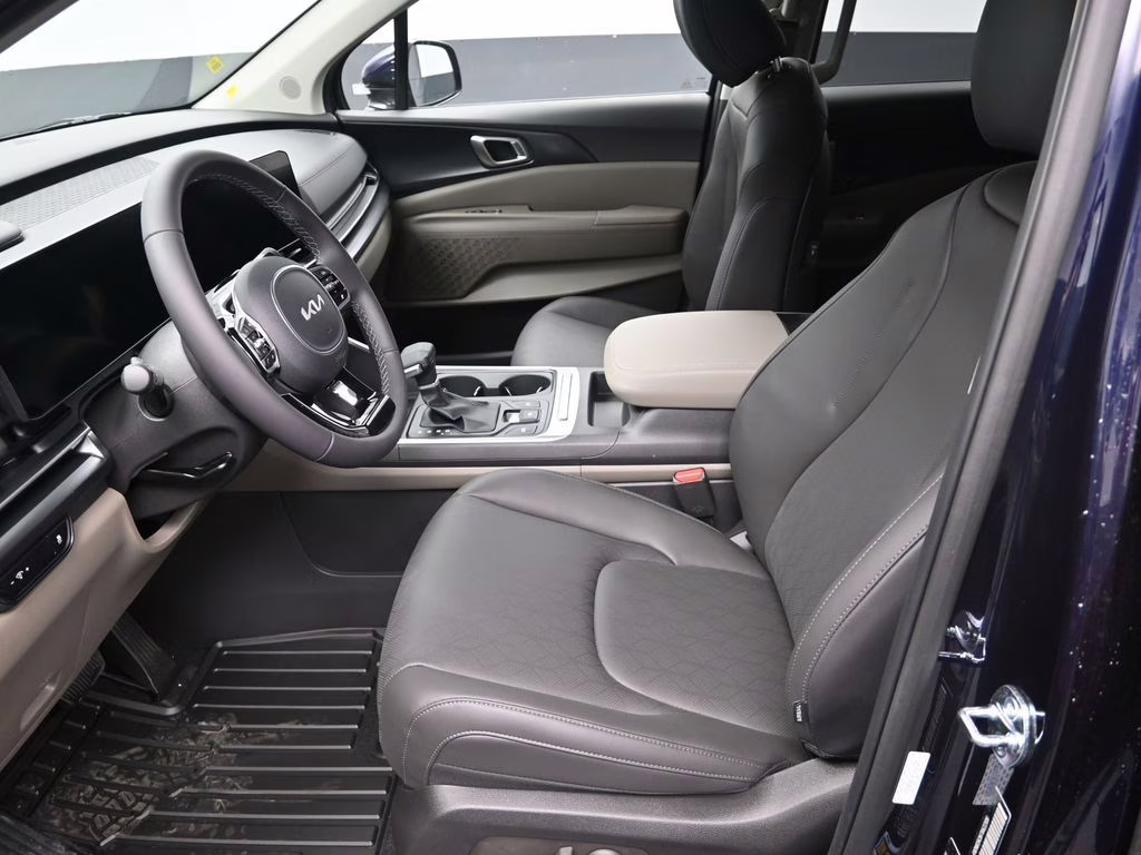 2026 Deep Chroma Blue Kia Carnival LXS FWD Van