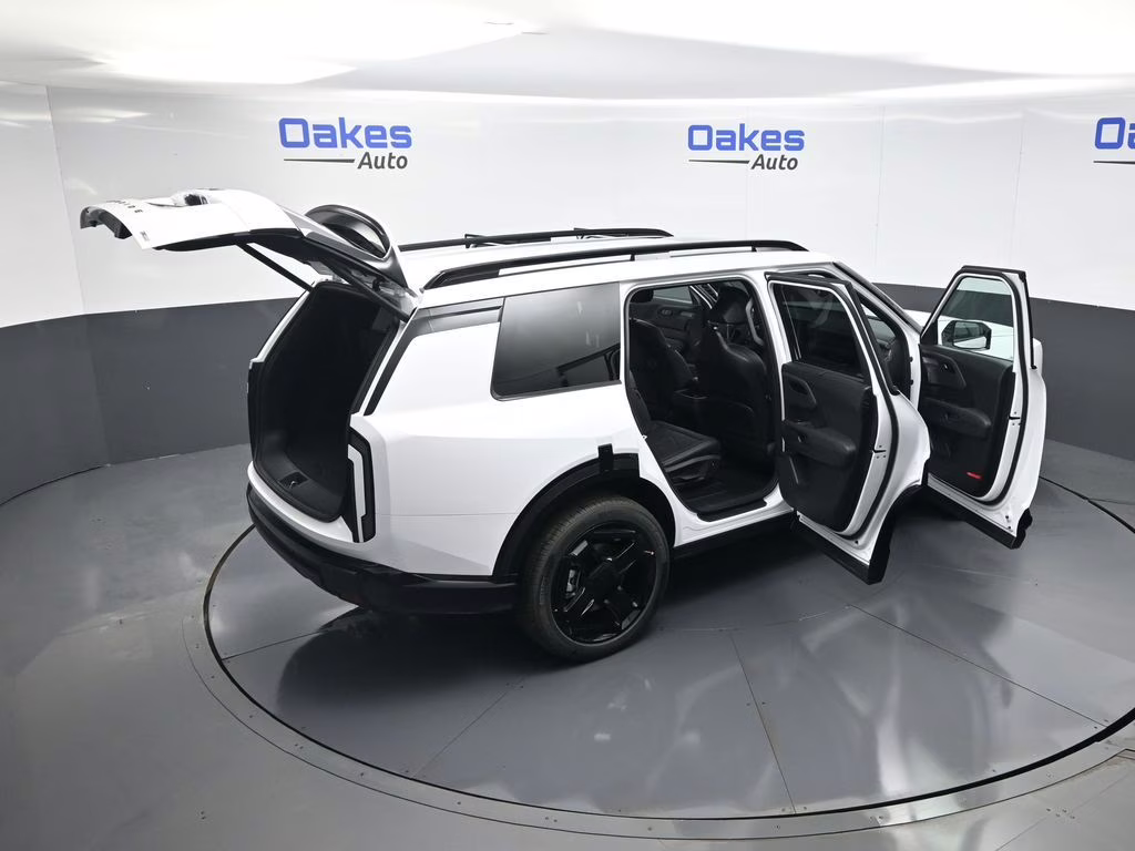 2027 Glacial White Pearl Kia Telluride X-Line EX AWD SUV