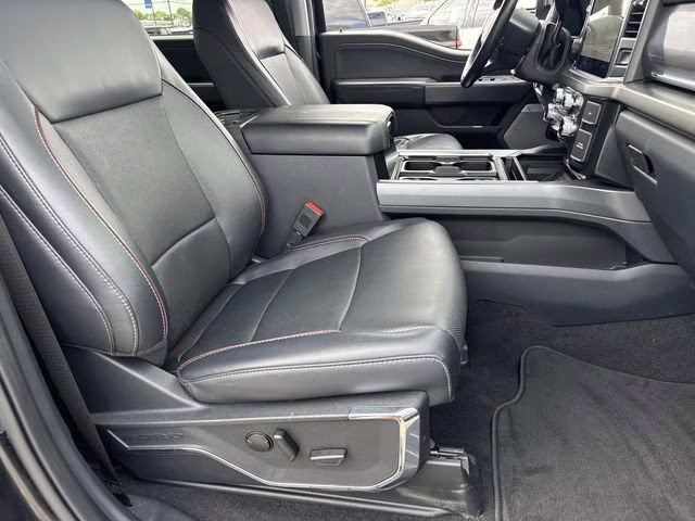 2023 Black Metallic Ford Super Duty F-250 SRW Lariat 4X4 Truck