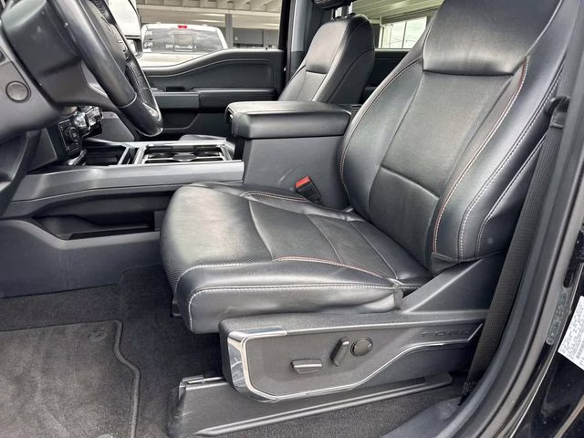 2023 Black Metallic Ford Super Duty F-250 SRW Lariat 4X4 Truck